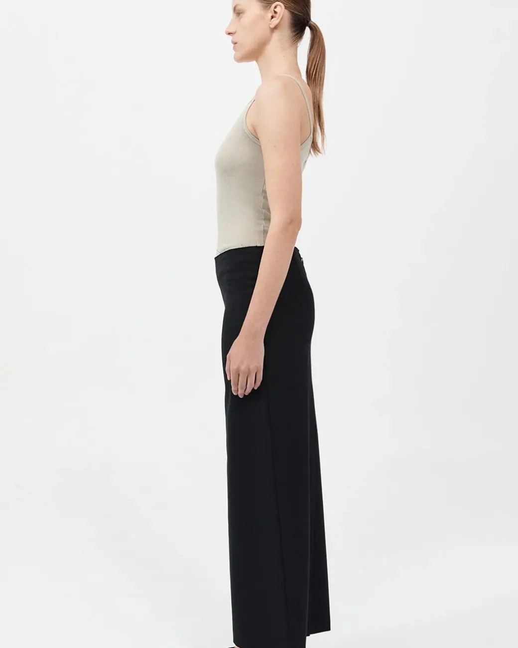 Raw Edge Column Maxi Skirt | Black