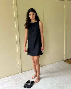 Shift Mini Dress | Black